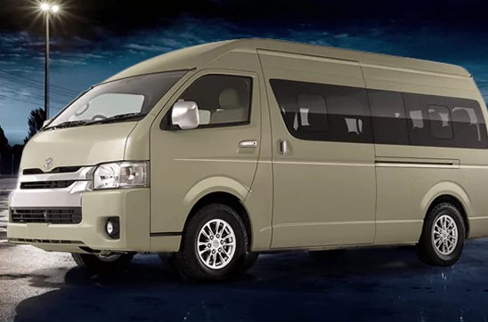 17 and 18 Seater Minibus Hire Watford